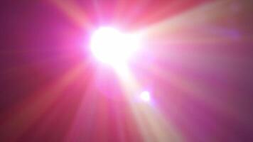 leggero mostrare, laser mostrare su nero sfondo. palcoscenico luci. leggero travi a partire dal faretti su il palcoscenico a notte. video